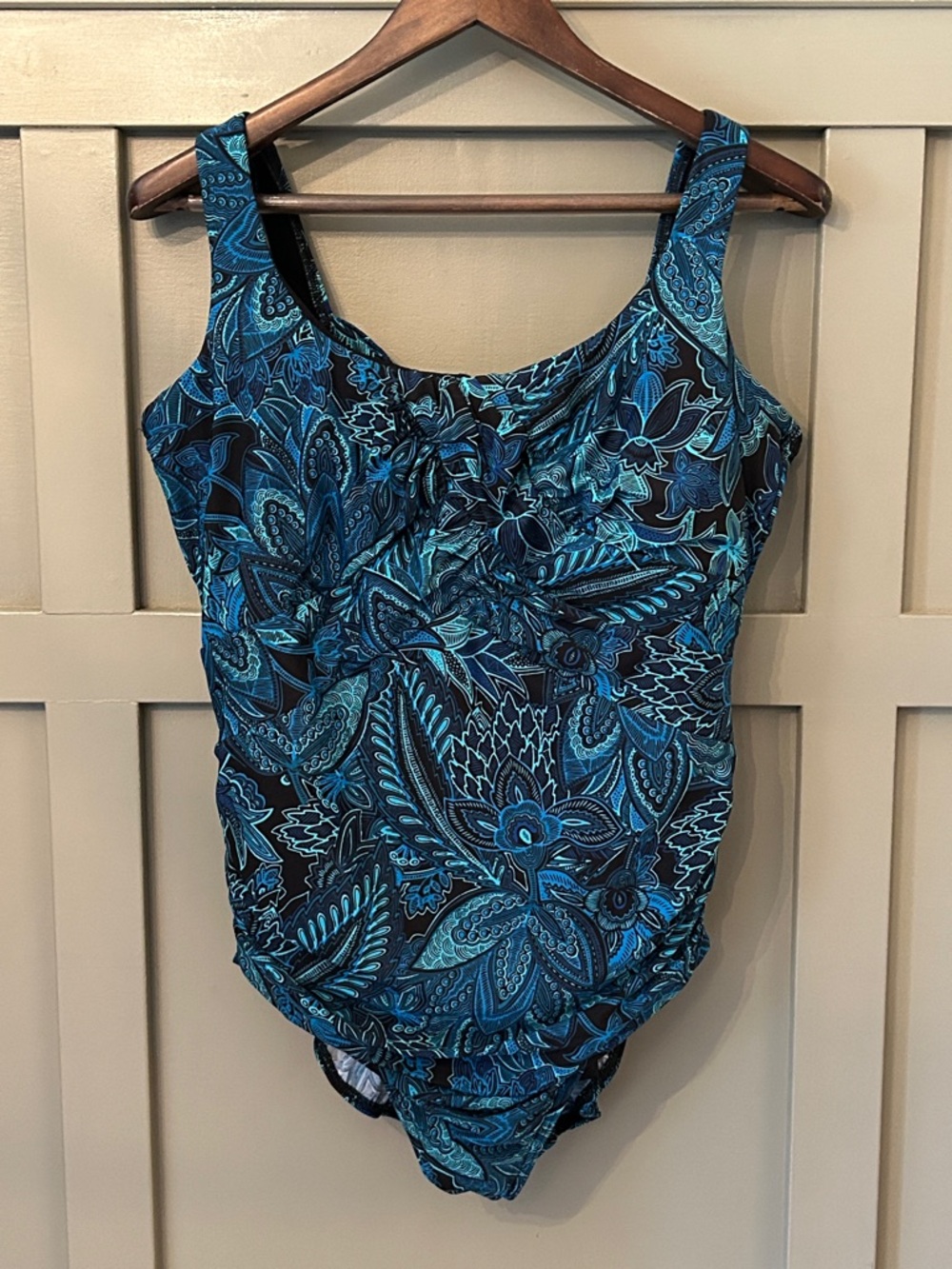 Lands' End One Piece Swimsuit Cross Back Blue Floral Size 18W